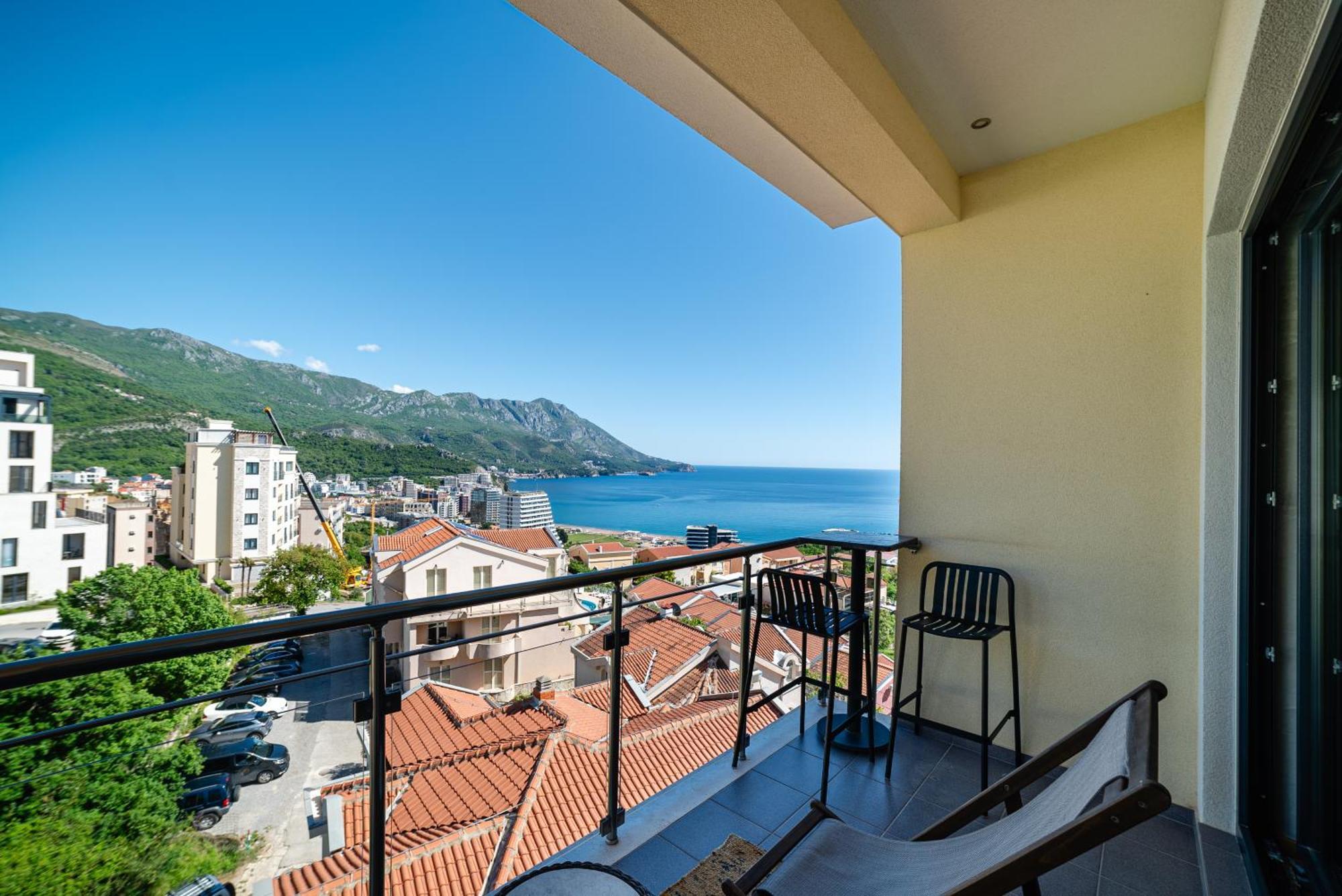 The Dream Getaway & Spa By Devasco Becici  Exterior photo